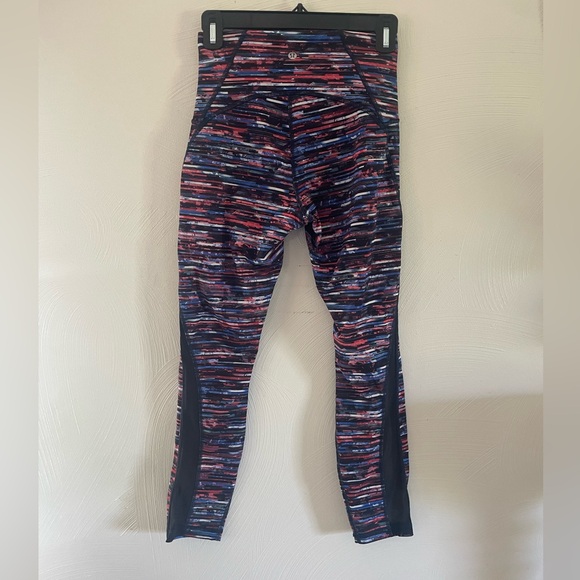 Lululemon Train Times 7/8 Length Leggings - Picture 2 of 5